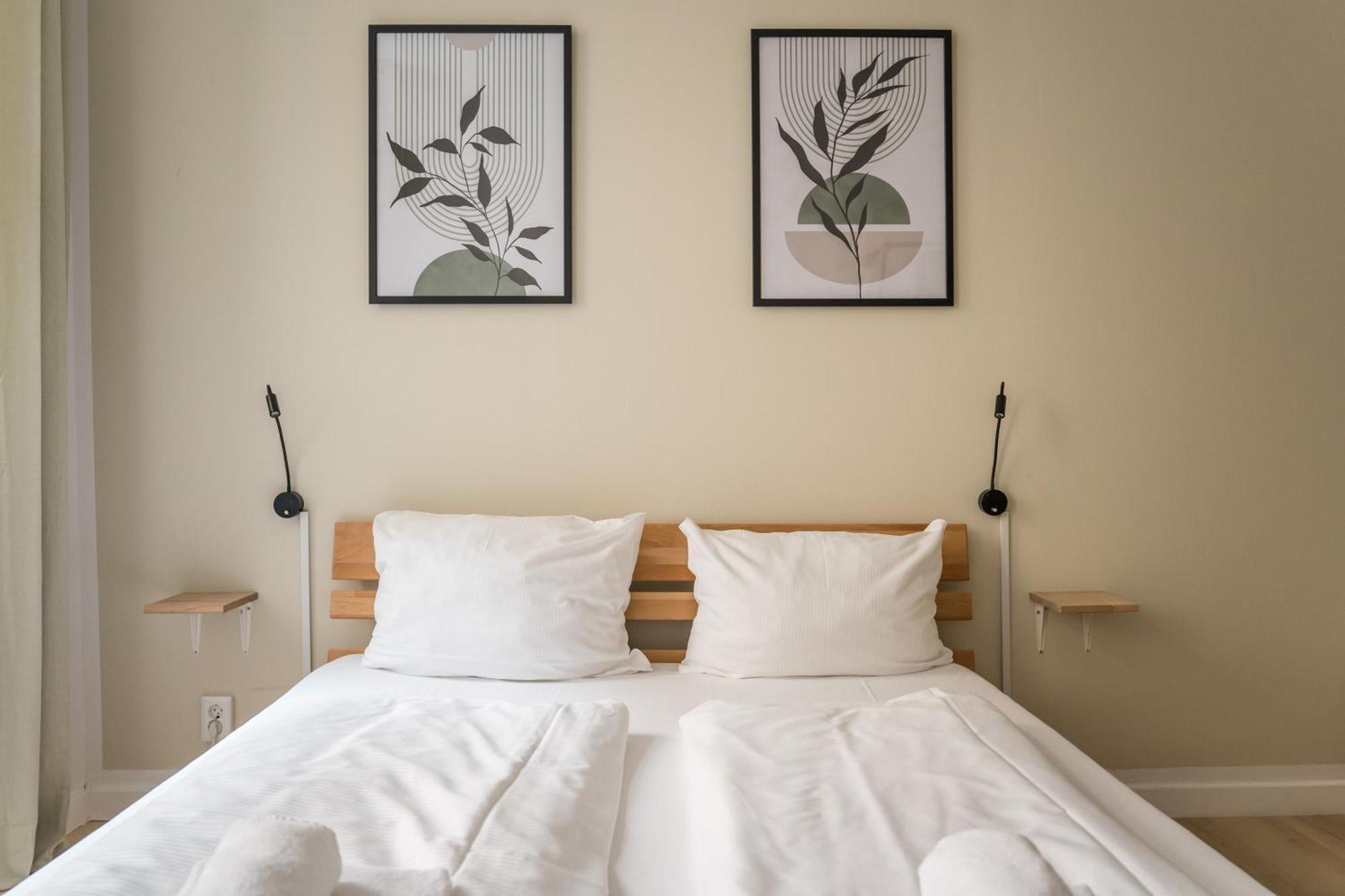 Spacious Family Apartment With 2 Bedrooms ベルリン エクステリア 写真
