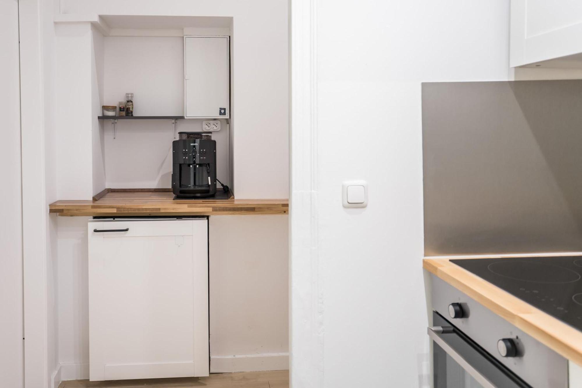 Spacious Family Apartment With 2 Bedrooms ベルリン エクステリア 写真