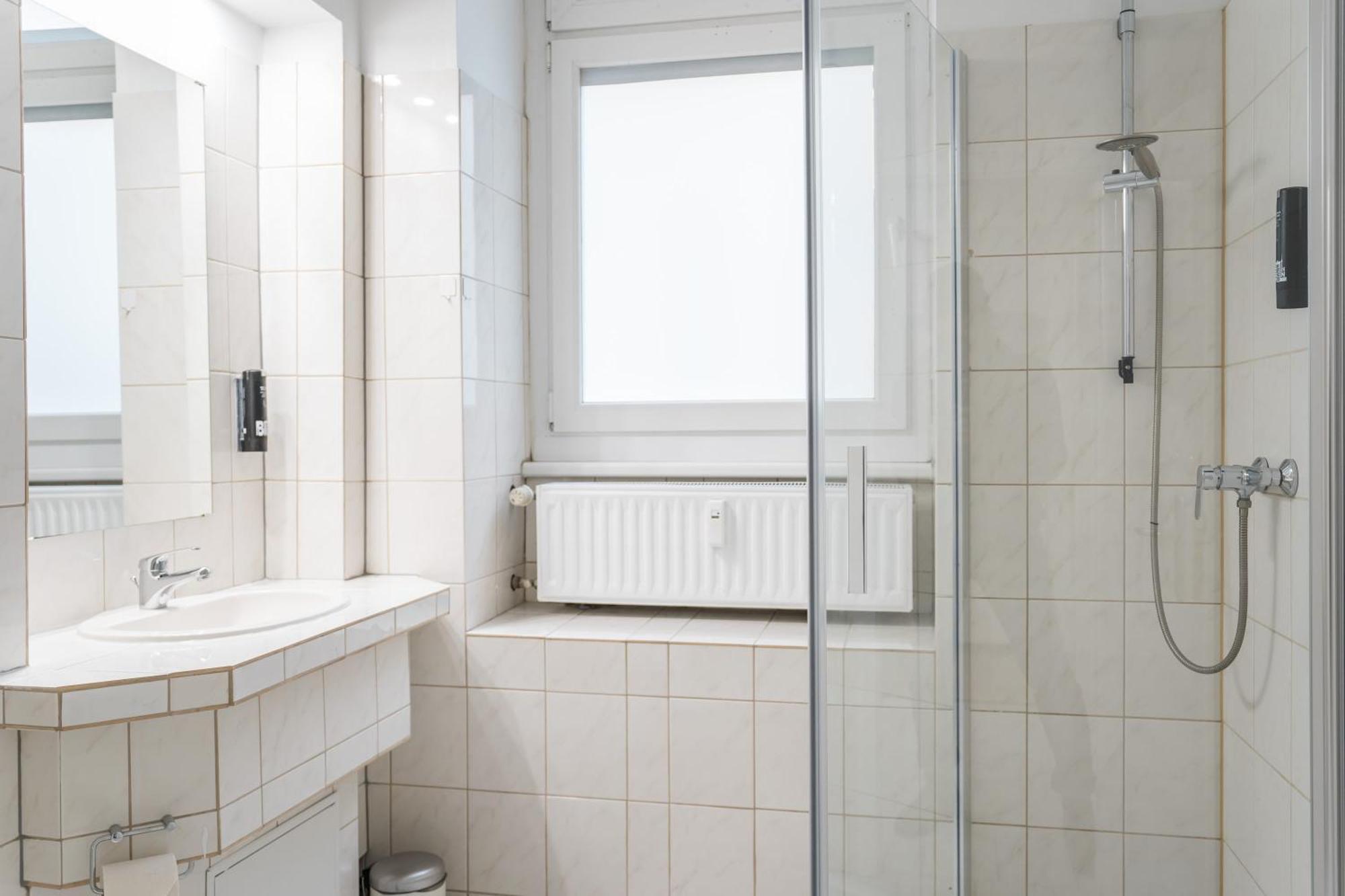 Spacious Family Apartment With 2 Bedrooms ベルリン エクステリア 写真