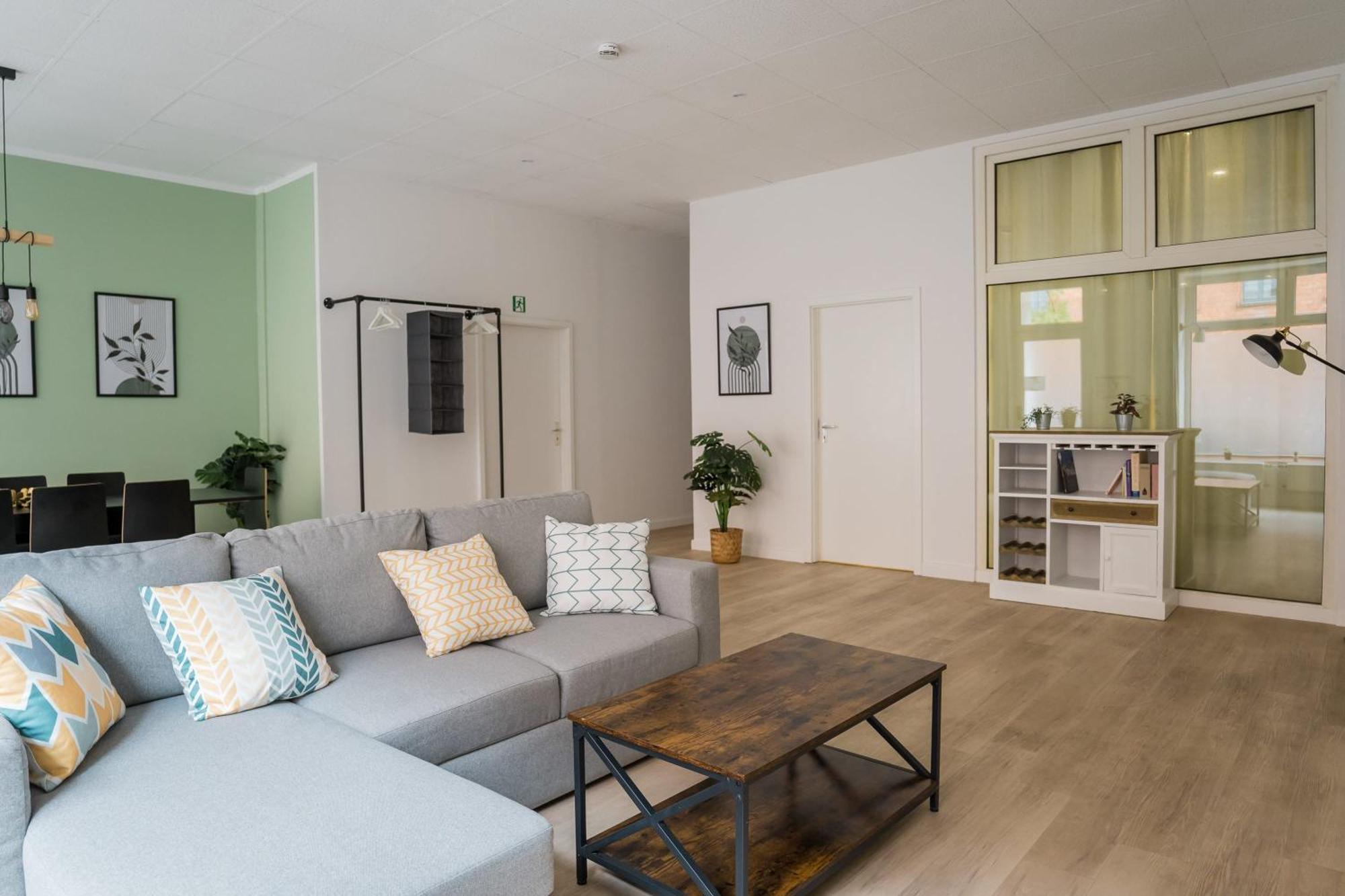 Spacious Family Apartment With 2 Bedrooms ベルリン エクステリア 写真